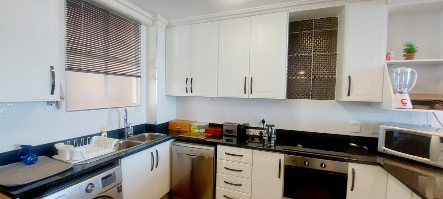 To Let 2 Bedroom Property for Rent in North Beach KwaZulu-Natal