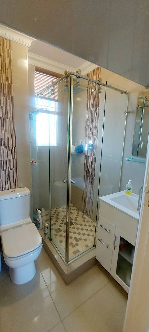 To Let 2 Bedroom Property for Rent in North Beach KwaZulu-Natal