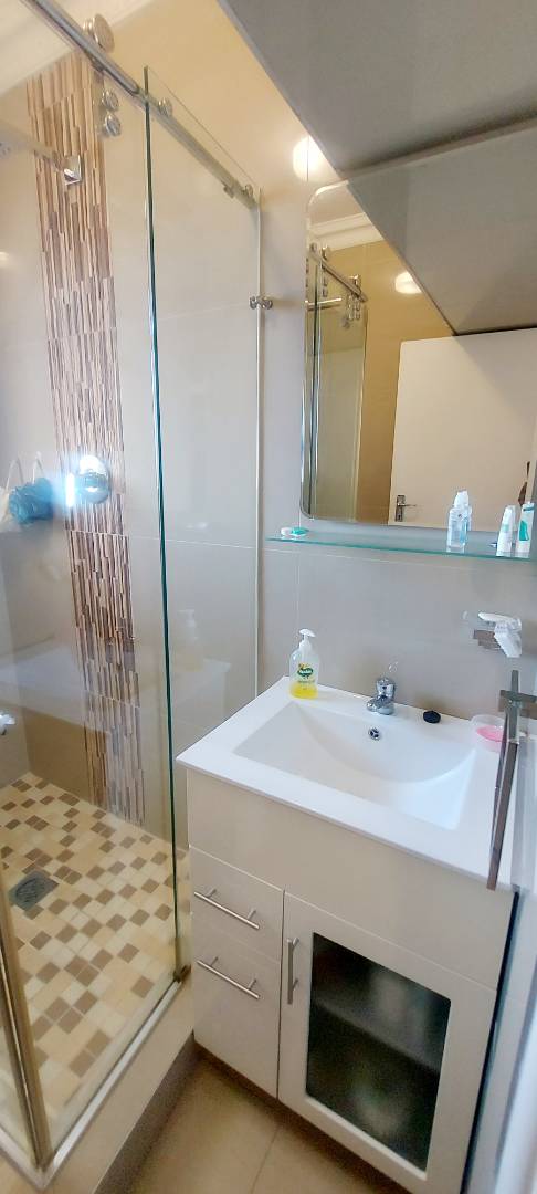 To Let 2 Bedroom Property for Rent in North Beach KwaZulu-Natal