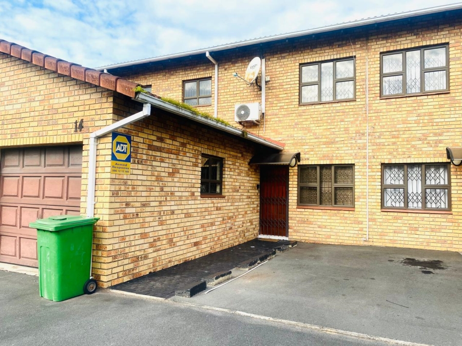 To Let 2 Bedroom Property for Rent in Wildenwide KwaZulu-Natal
