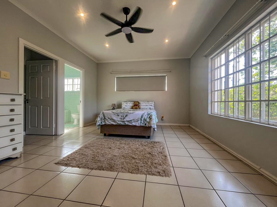 5 Bedroom Property for Sale in Durban North KwaZulu-Natal