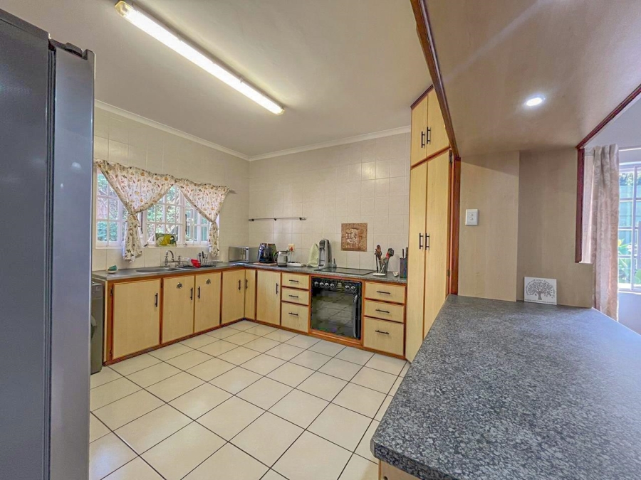 5 Bedroom Property for Sale in Durban North KwaZulu-Natal