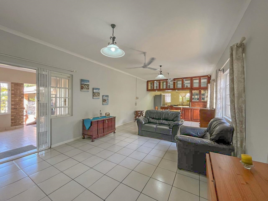 5 Bedroom Property for Sale in Durban North KwaZulu-Natal