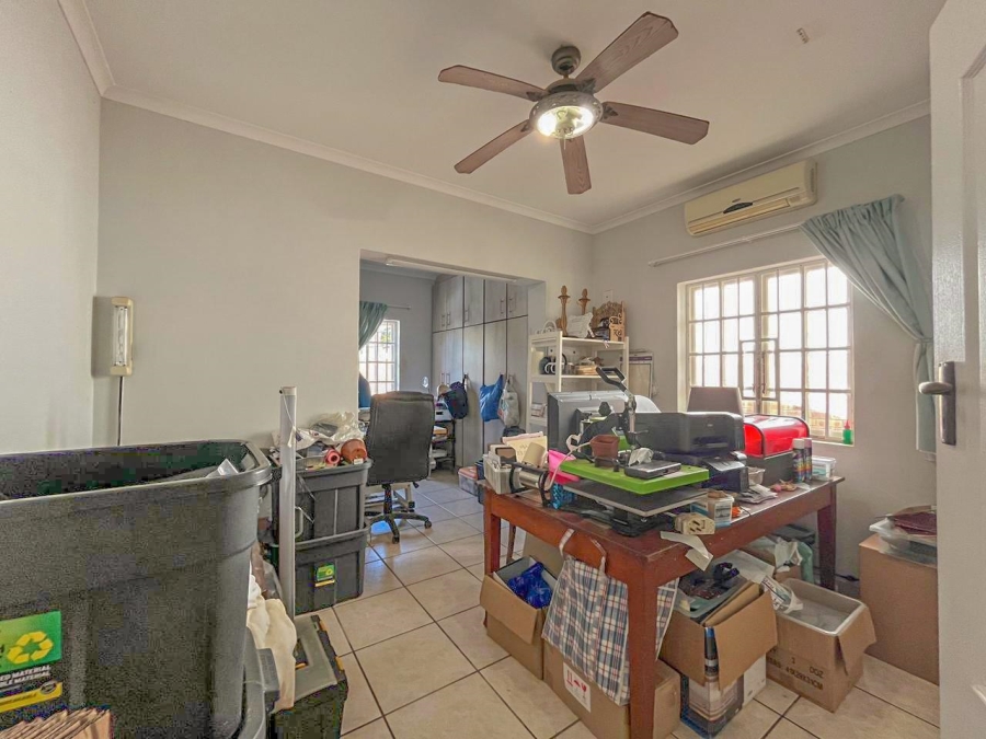 5 Bedroom Property for Sale in Durban North KwaZulu-Natal