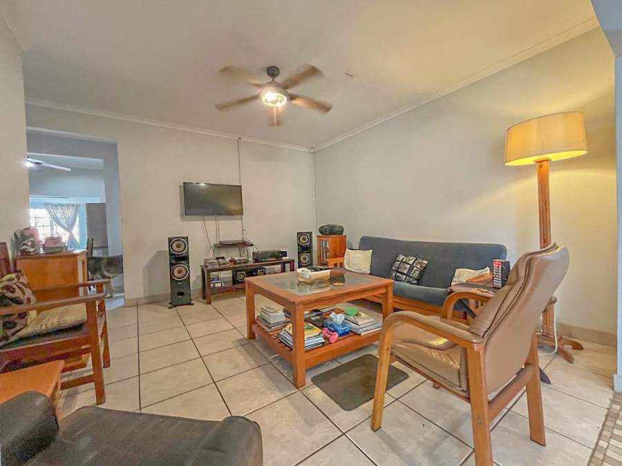 5 Bedroom Property for Sale in Durban North KwaZulu-Natal