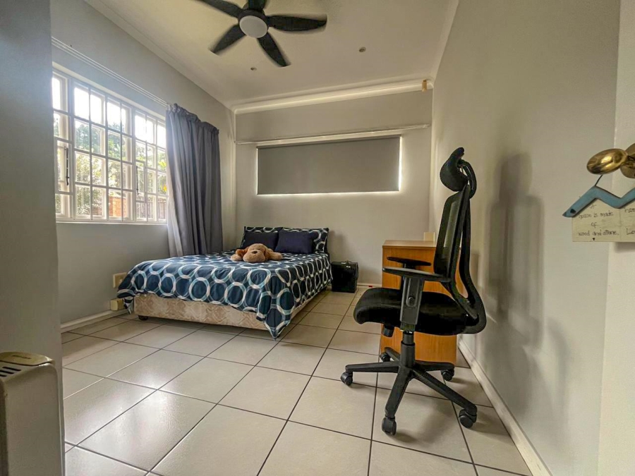 5 Bedroom Property for Sale in Durban North KwaZulu-Natal