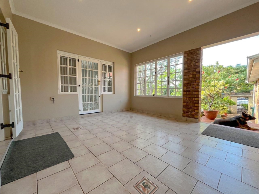 5 Bedroom Property for Sale in Durban North KwaZulu-Natal