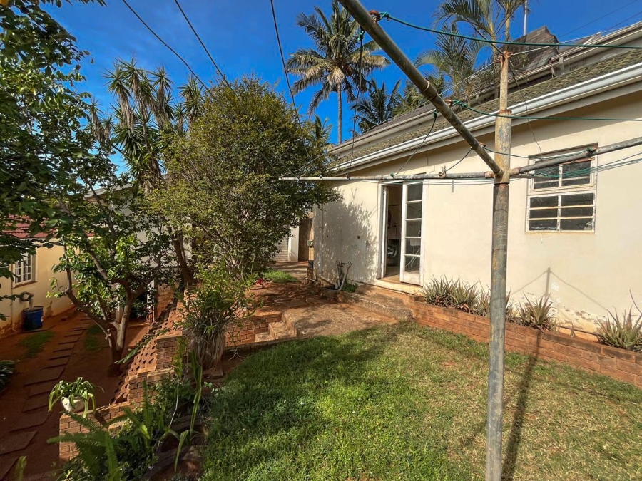 5 Bedroom Property for Sale in Durban North KwaZulu-Natal