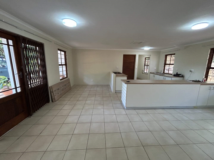2 Bedroom Property for Sale in Crestholme KwaZulu-Natal