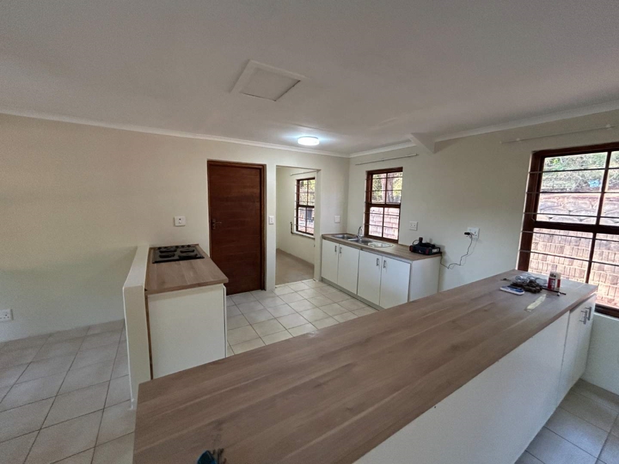 2 Bedroom Property for Sale in Crestholme KwaZulu-Natal