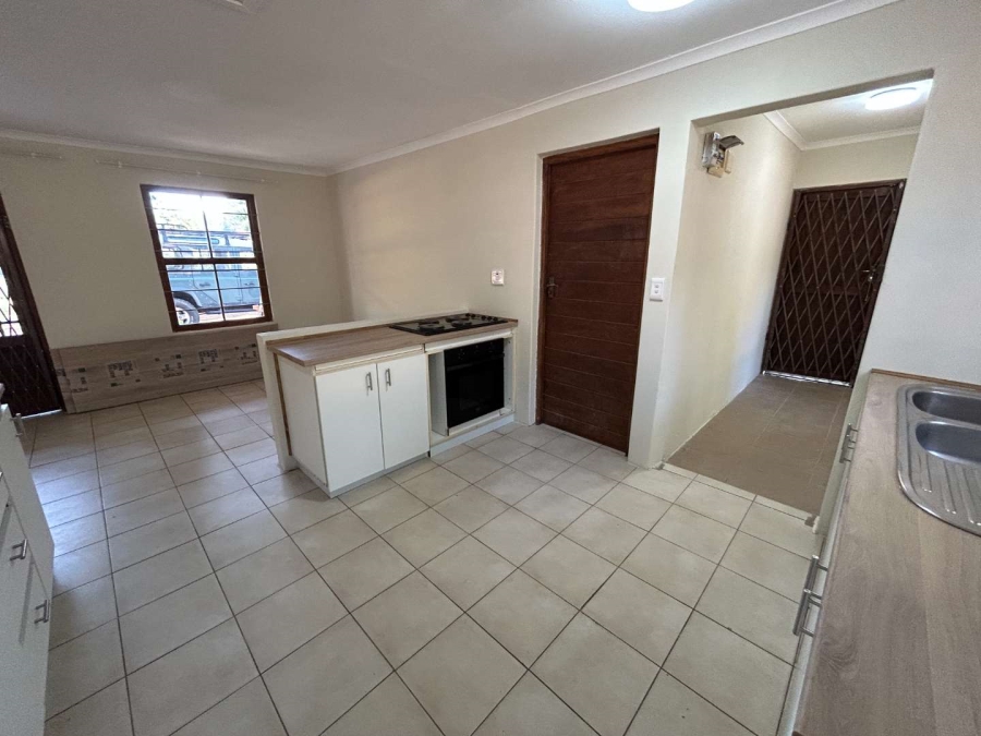 2 Bedroom Property for Sale in Crestholme KwaZulu-Natal