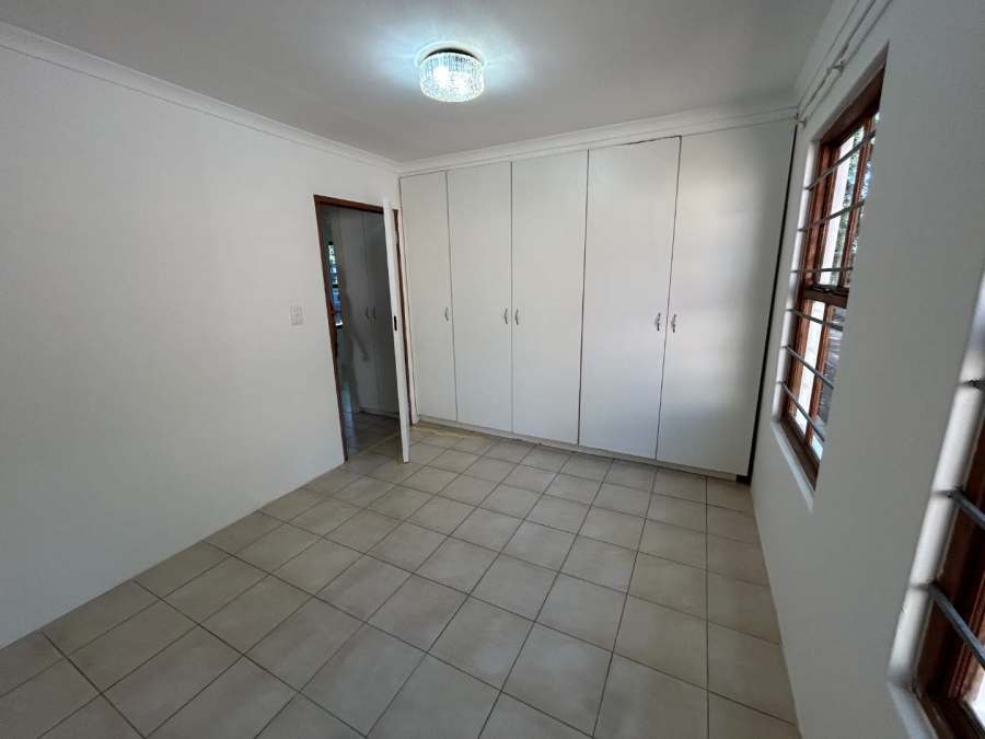 2 Bedroom Property for Sale in Crestholme KwaZulu-Natal