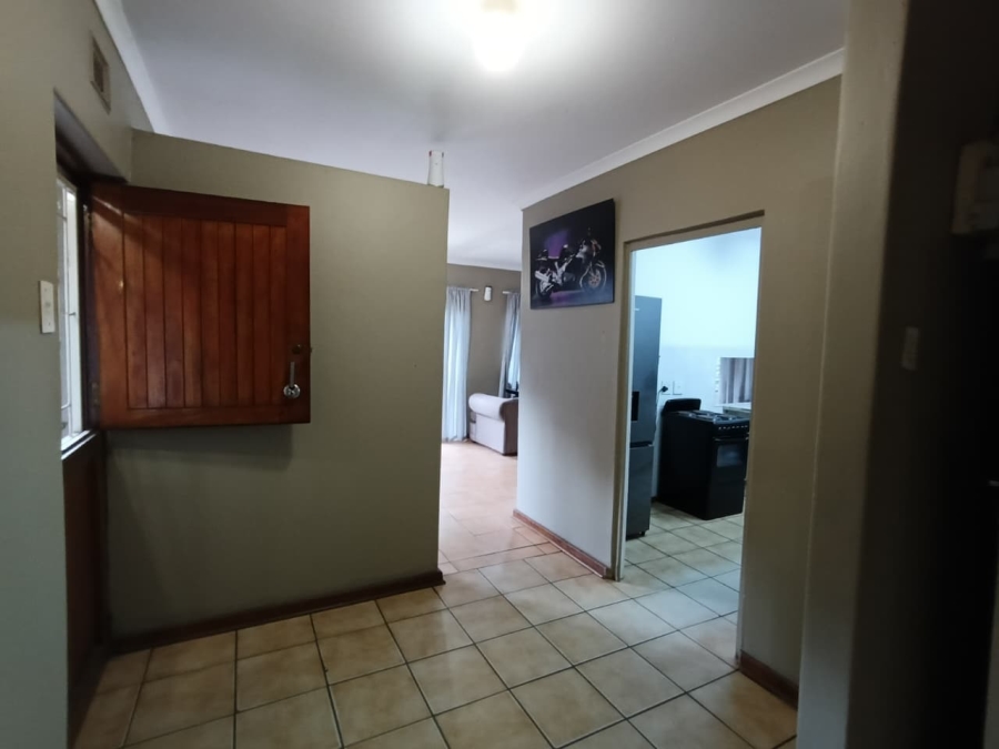 To Let 2 Bedroom Property for Rent in Sarnia KwaZulu-Natal