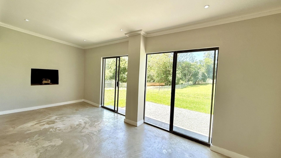 3 Bedroom Property for Sale in Worlds View KwaZulu-Natal