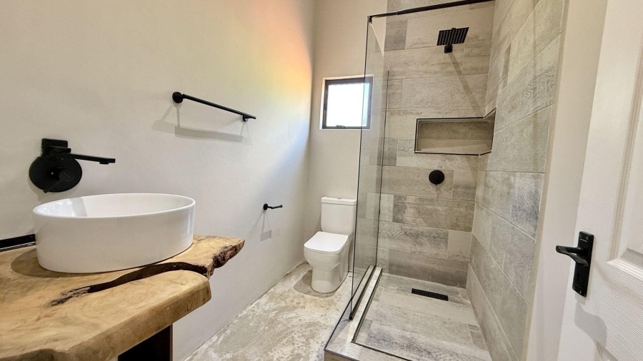 3 Bedroom Property for Sale in Worlds View KwaZulu-Natal