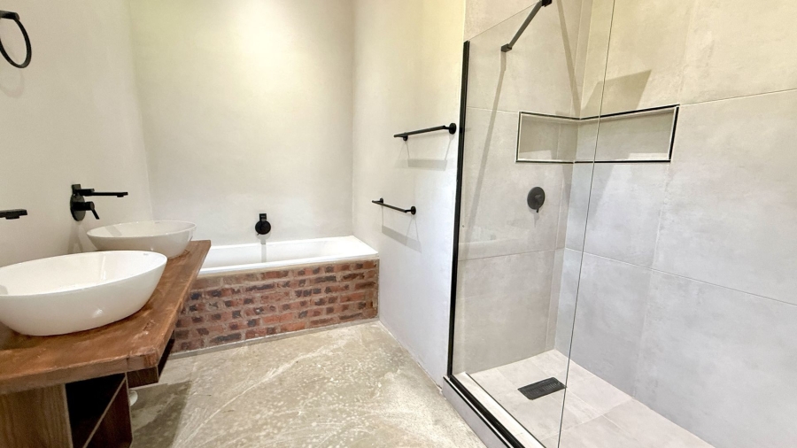 3 Bedroom Property for Sale in Worlds View KwaZulu-Natal