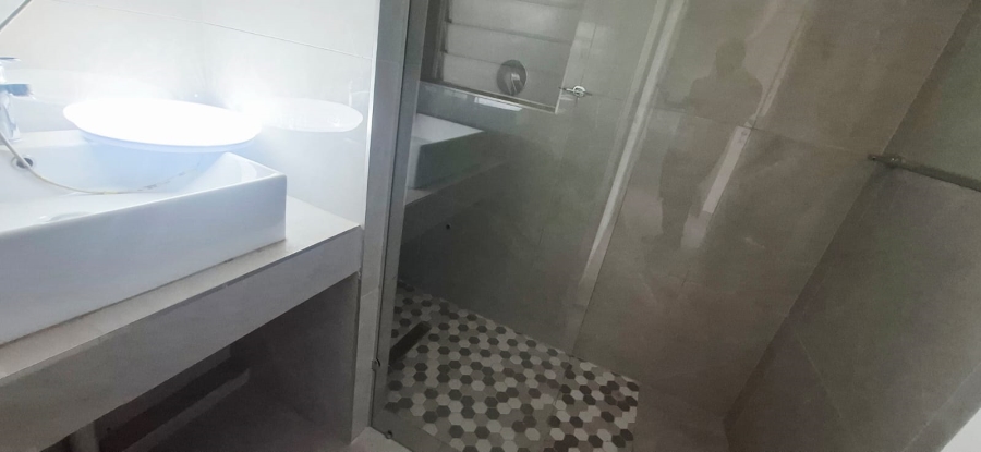 3 Bedroom Property for Sale in Esplanade KwaZulu-Natal