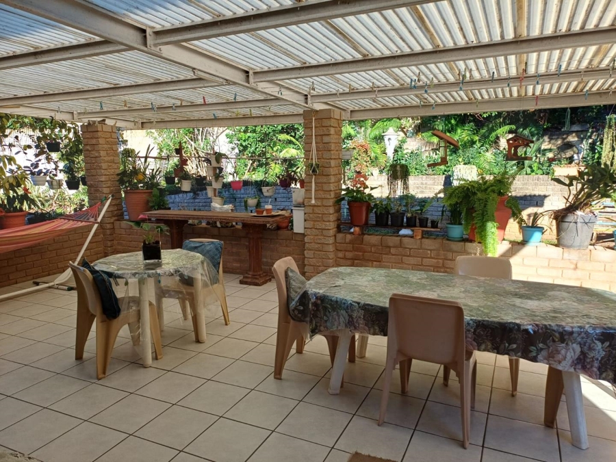 3 Bedroom Property for Sale in Shelly Beach KwaZulu-Natal