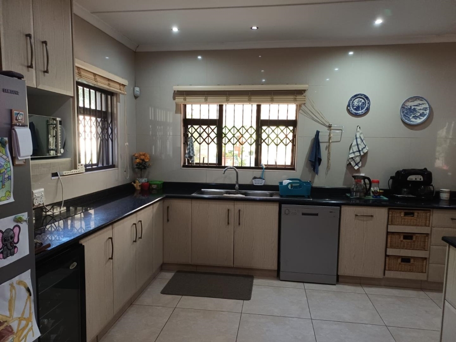 3 Bedroom Property for Sale in Shelly Beach KwaZulu-Natal