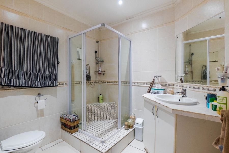 9 Bedroom Property for Sale in Amanzimtoti KwaZulu-Natal
