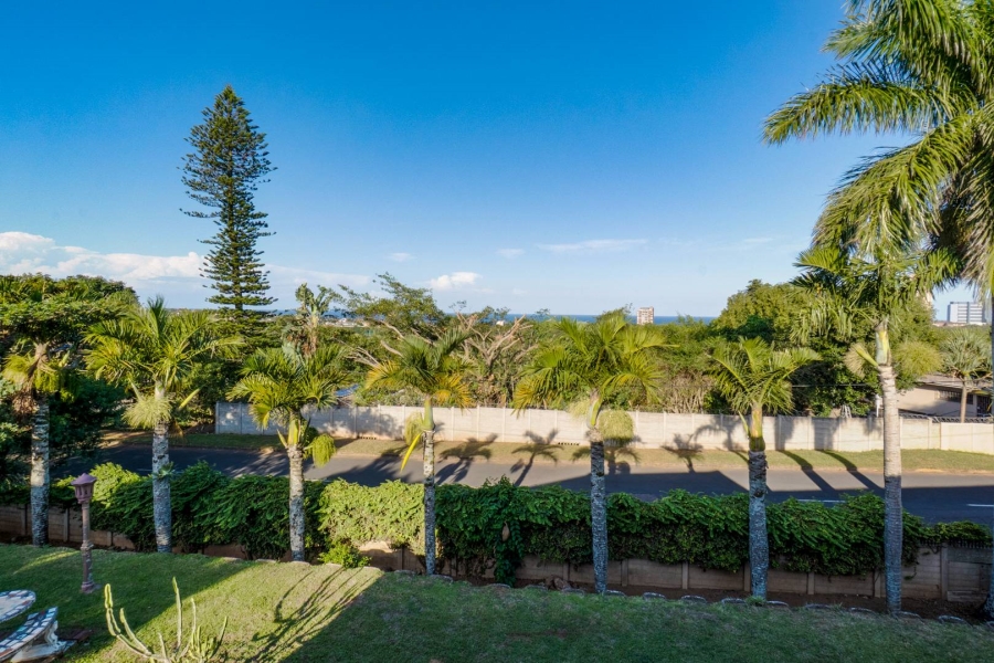 9 Bedroom Property for Sale in Amanzimtoti KwaZulu-Natal