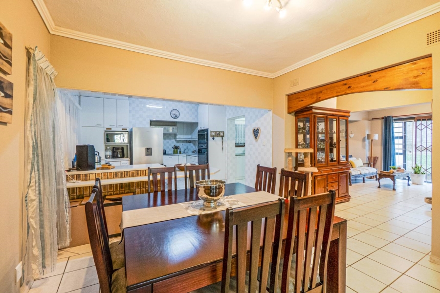 9 Bedroom Property for Sale in Amanzimtoti KwaZulu-Natal