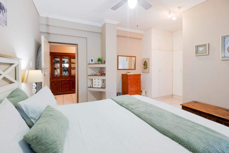 9 Bedroom Property for Sale in Amanzimtoti KwaZulu-Natal