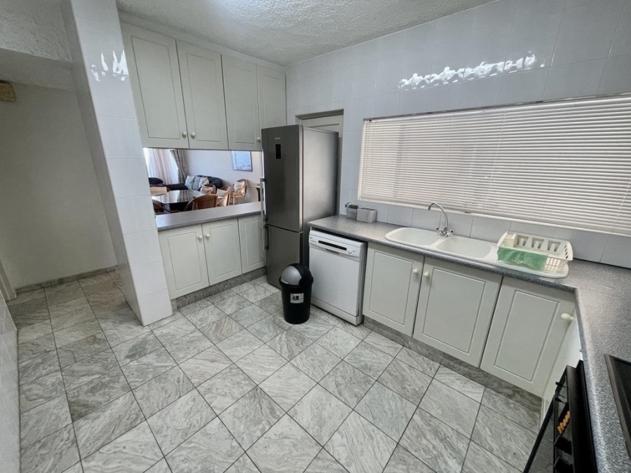 To Let 3 Bedroom Property for Rent in Umhlanga KwaZulu-Natal