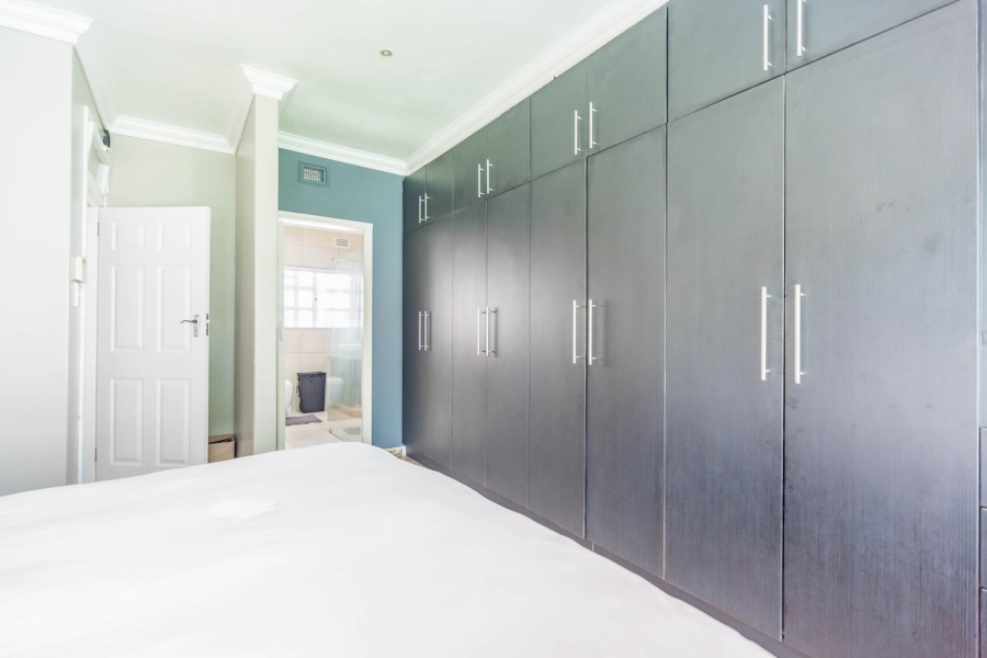 4 Bedroom Property for Sale in Kloof KwaZulu-Natal