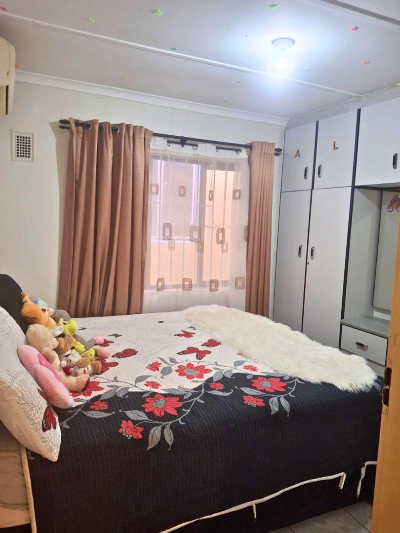3 Bedroom Property for Sale in Woodview KwaZulu-Natal