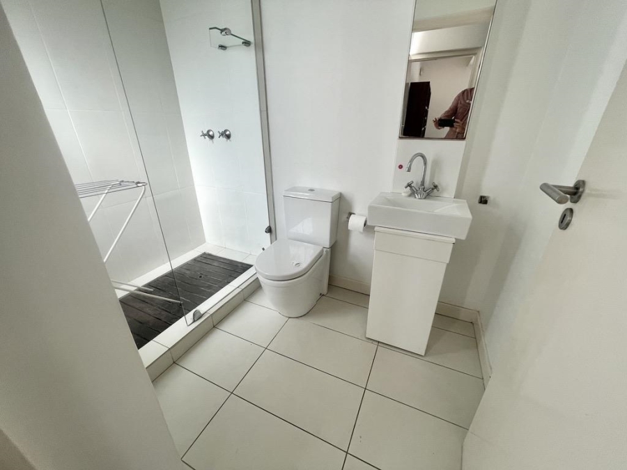 To Let 4 Bedroom Property for Rent in Umhlanga KwaZulu-Natal