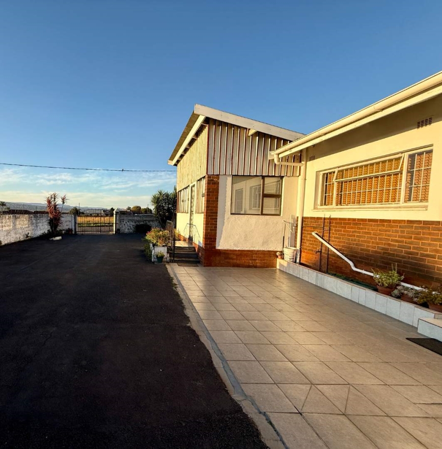 3 Bedroom Property for Sale in Howick KwaZulu-Natal