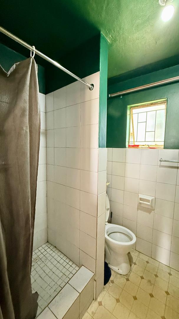 1 Bedroom Property for Sale in Scottsville KwaZulu-Natal
