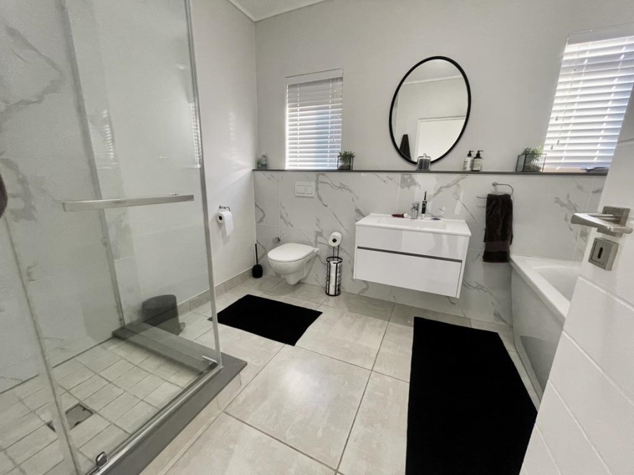To Let 3 Bedroom Property for Rent in Izinga Estate KwaZulu-Natal