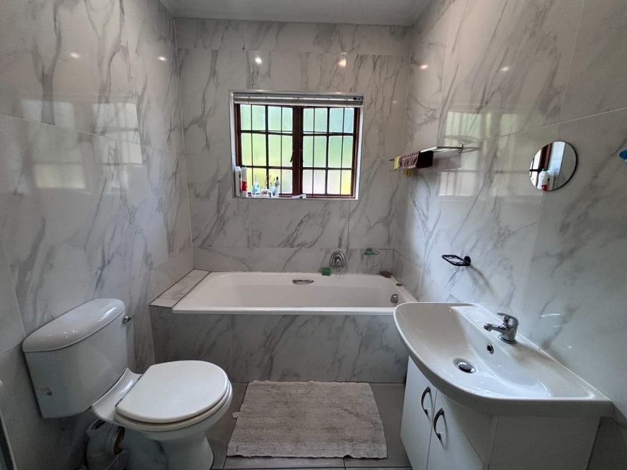3 Bedroom Property for Sale in Chasedene KwaZulu-Natal