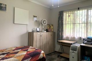 2 Bedroom Property for Sale in Waterfall KwaZulu-Natal
