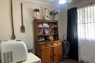 2 Bedroom Property for Sale in Waterfall KwaZulu-Natal