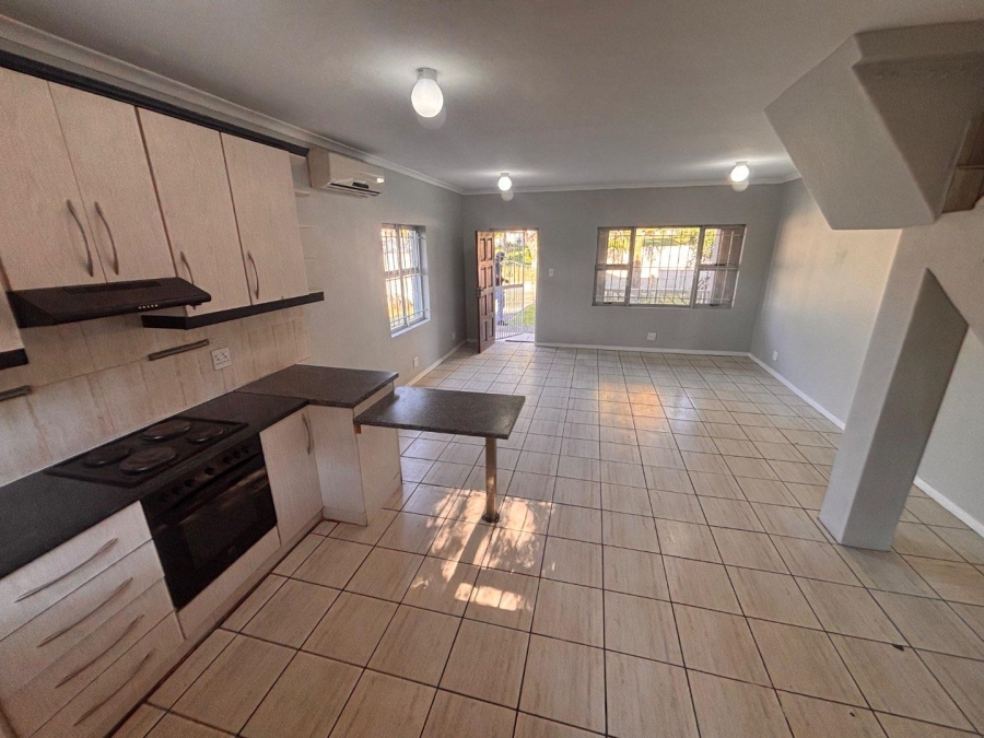 To Let 2 Bedroom Property for Rent in Malvern KwaZulu-Natal
