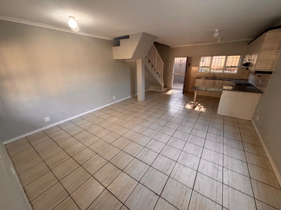 To Let 2 Bedroom Property for Rent in Malvern KwaZulu-Natal