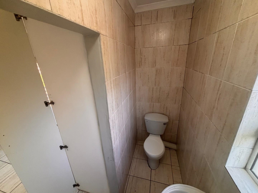 To Let 3 Bedroom Property for Rent in Malvern KwaZulu-Natal