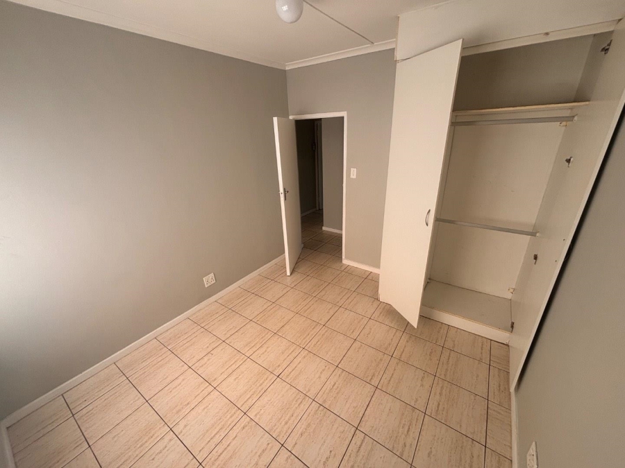 To Let 3 Bedroom Property for Rent in Malvern KwaZulu-Natal