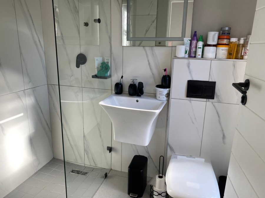 To Let 4 Bedroom Property for Rent in Palm Lakes Estate KwaZulu-Natal