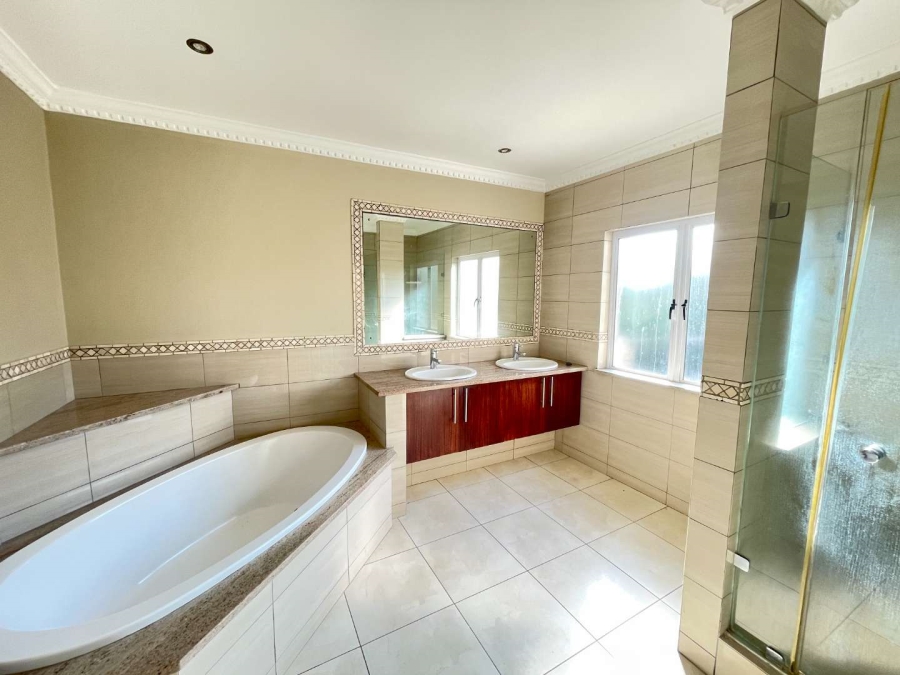 3 Bedroom Property for Sale in Umhlanga KwaZulu-Natal