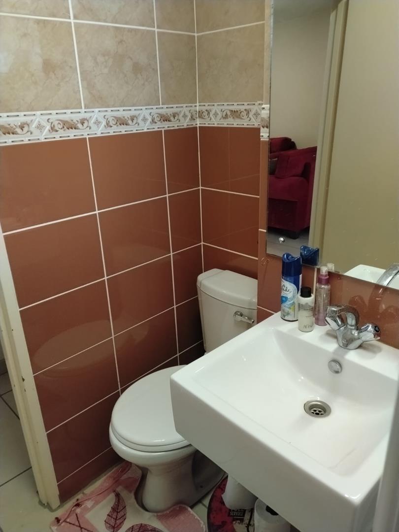 1 Bedroom Property for Sale in North Beach KwaZulu-Natal