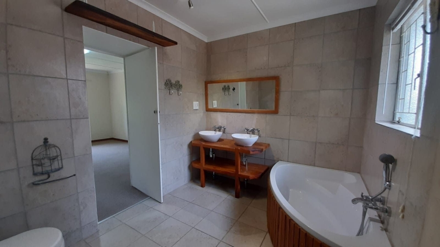 To Let 3 Bedroom Property for Rent in Howick North KwaZulu-Natal