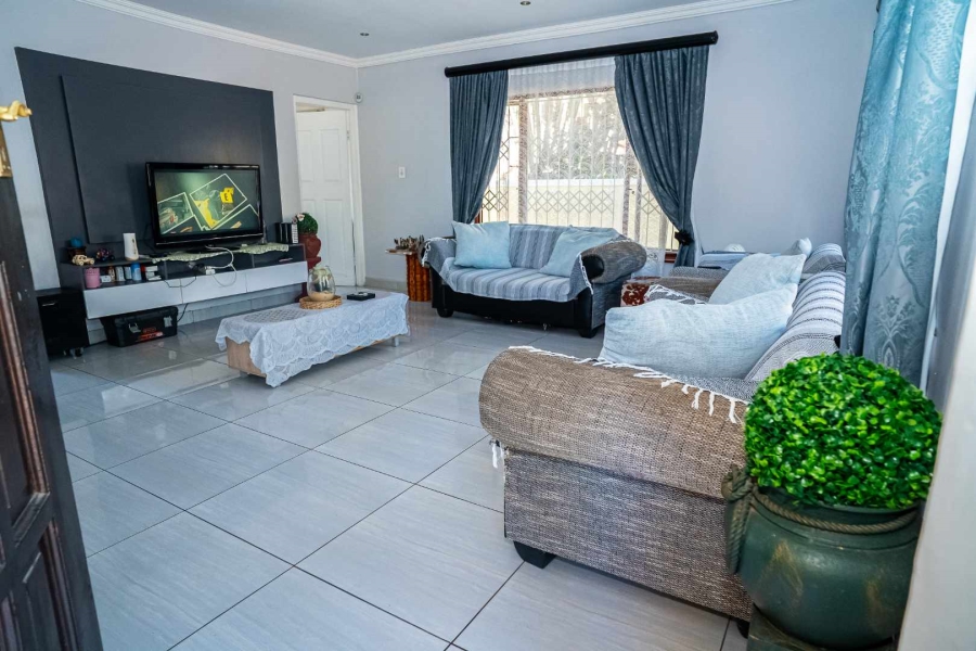 3 Bedroom Property for Sale in Greenwood Park KwaZulu-Natal