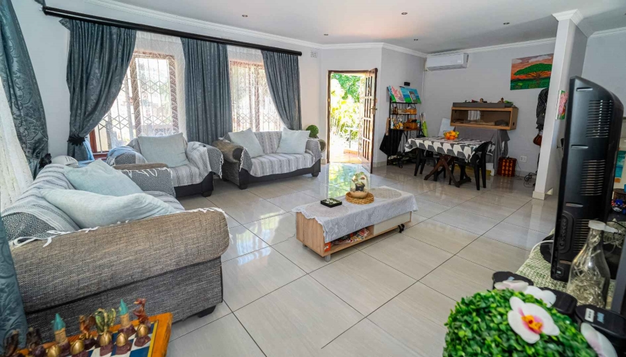 3 Bedroom Property for Sale in Greenwood Park KwaZulu-Natal