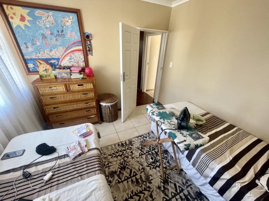 To Let 4 Bedroom Property for Rent in La Lucia KwaZulu-Natal