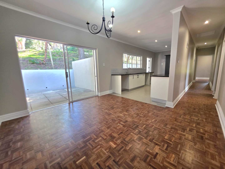 4 Bedroom Property for Sale in Kloof KwaZulu-Natal