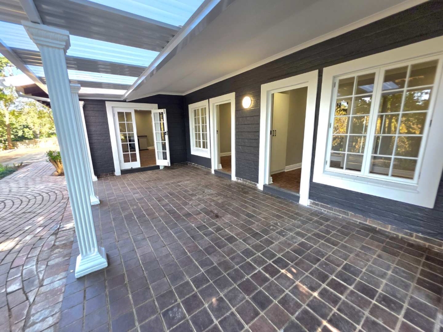 4 Bedroom Property for Sale in Kloof KwaZulu-Natal